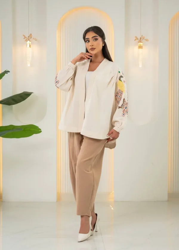 طقم لارا